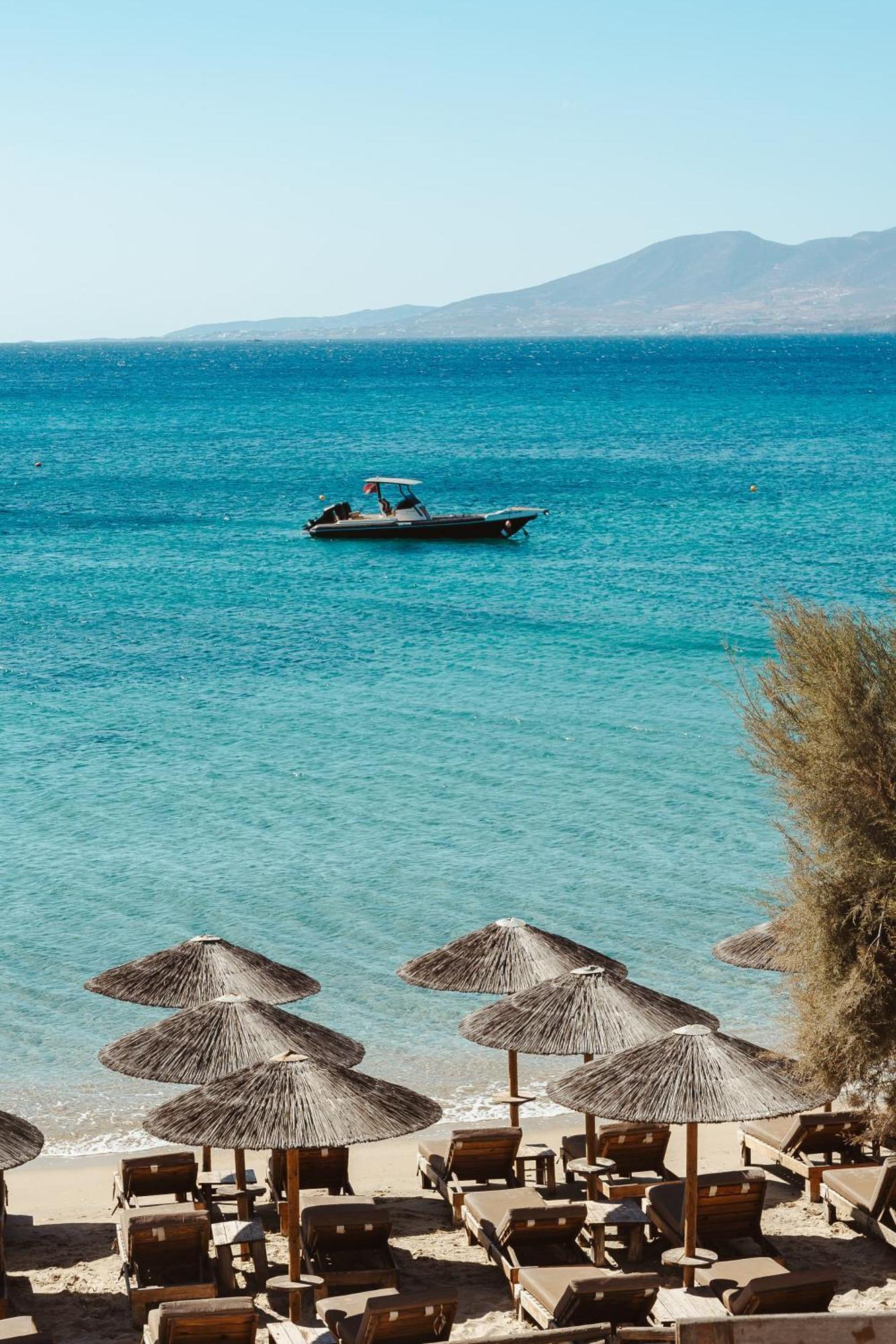 Manios Suites Agia Anna  Extérieur photo