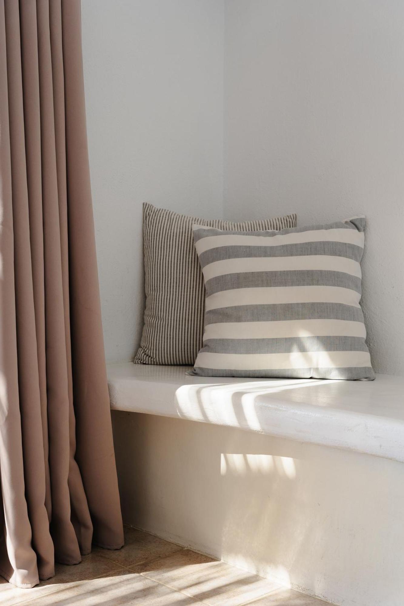 Manios Suites Agia Anna  Extérieur photo