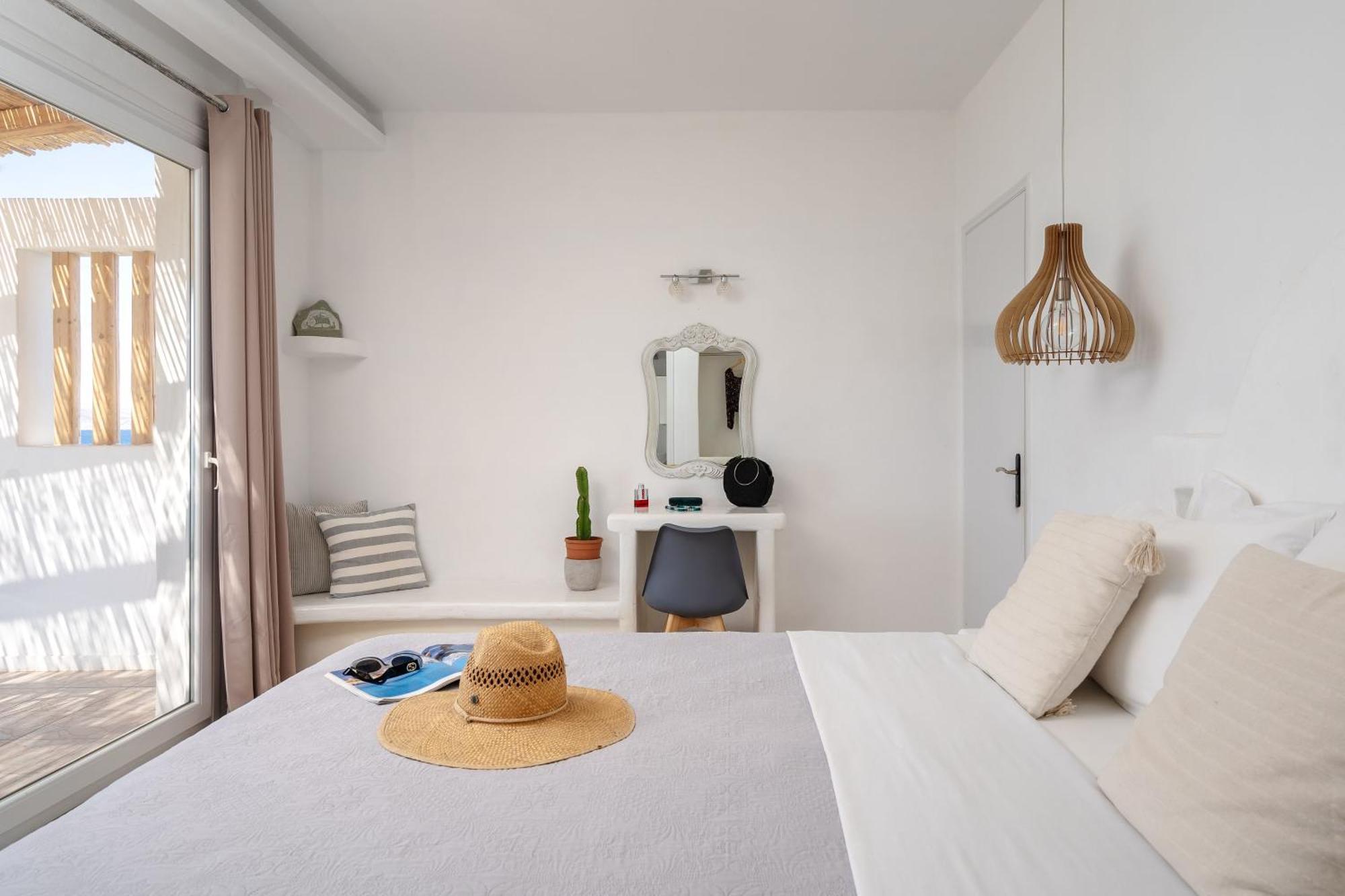Manios Suites Agia Anna  Extérieur photo