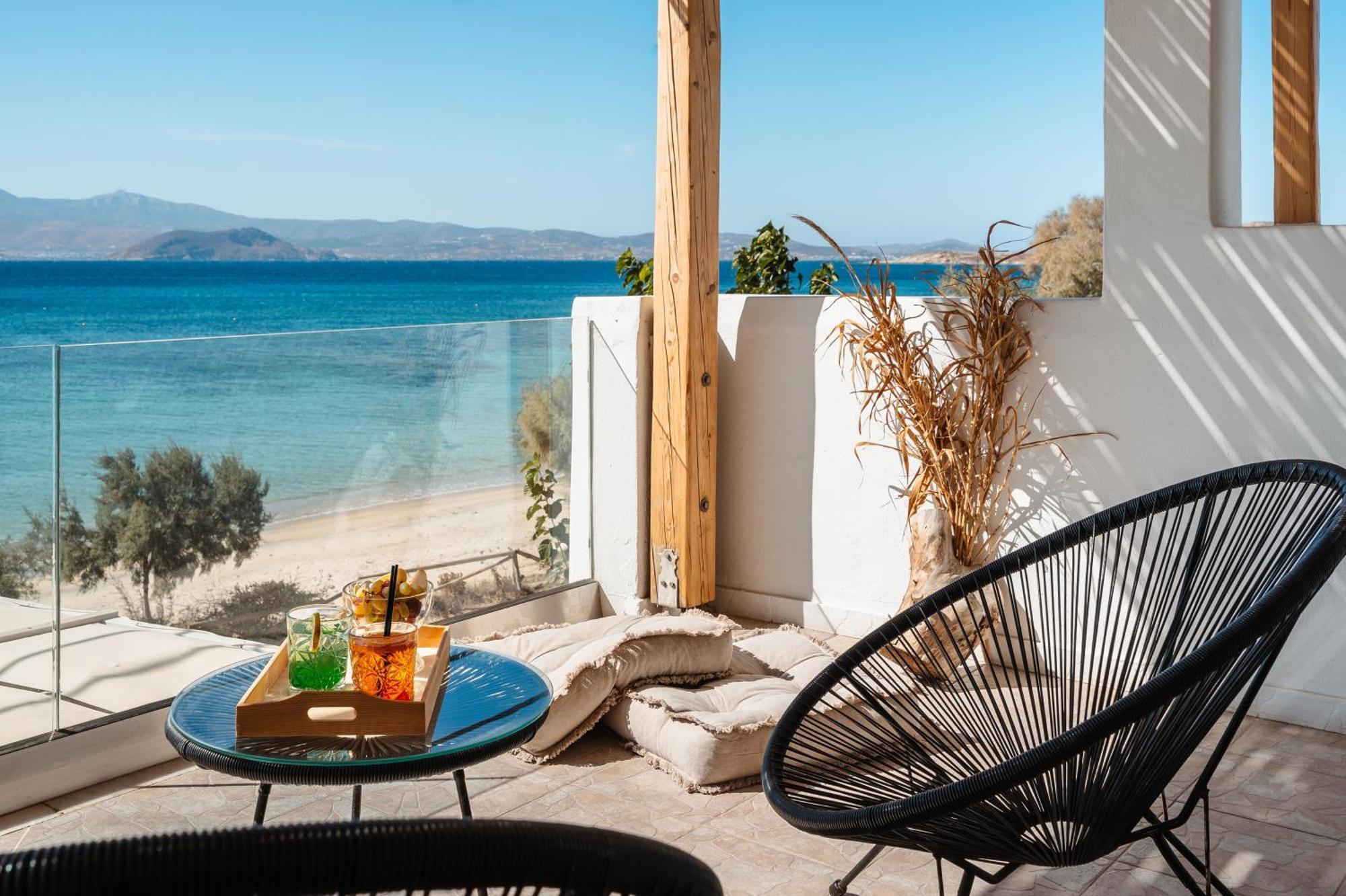 Manios Suites Agia Anna  Extérieur photo