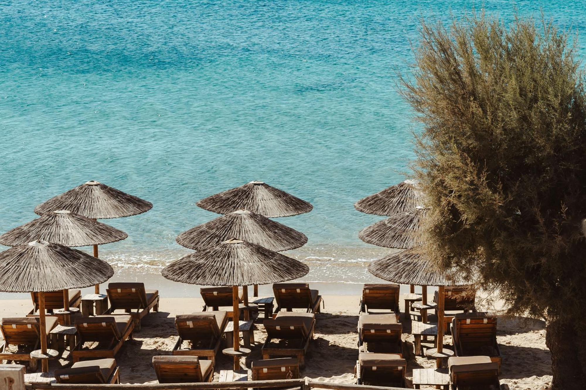 Manios Suites Agia Anna  Extérieur photo